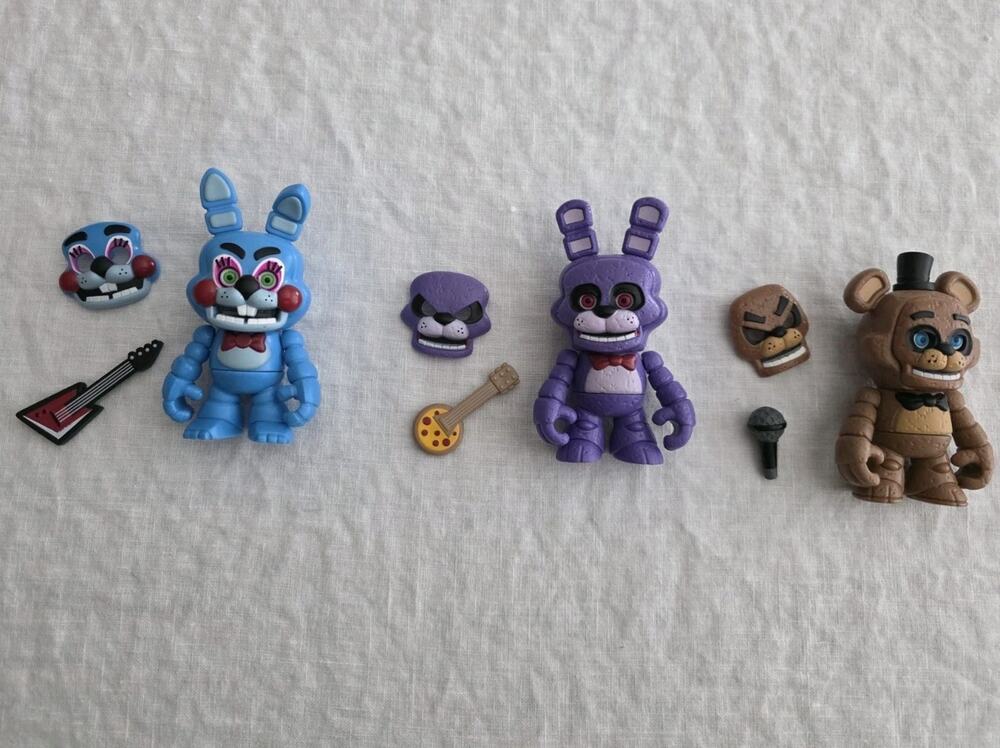 Funko SNAPS! FNAF Freddy and Bonnie Figure Set of 3 Five Nights
